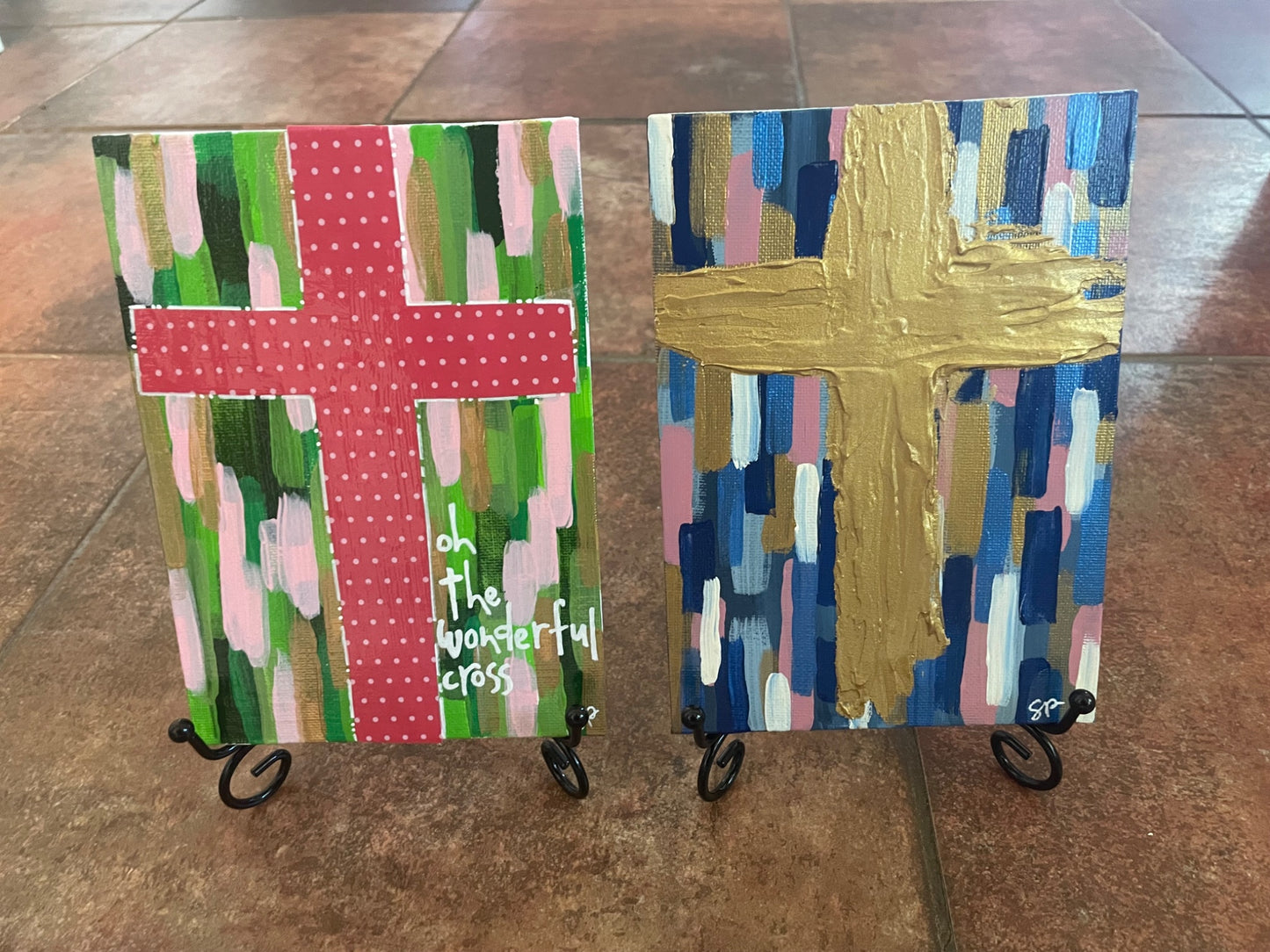 Crosses with stand