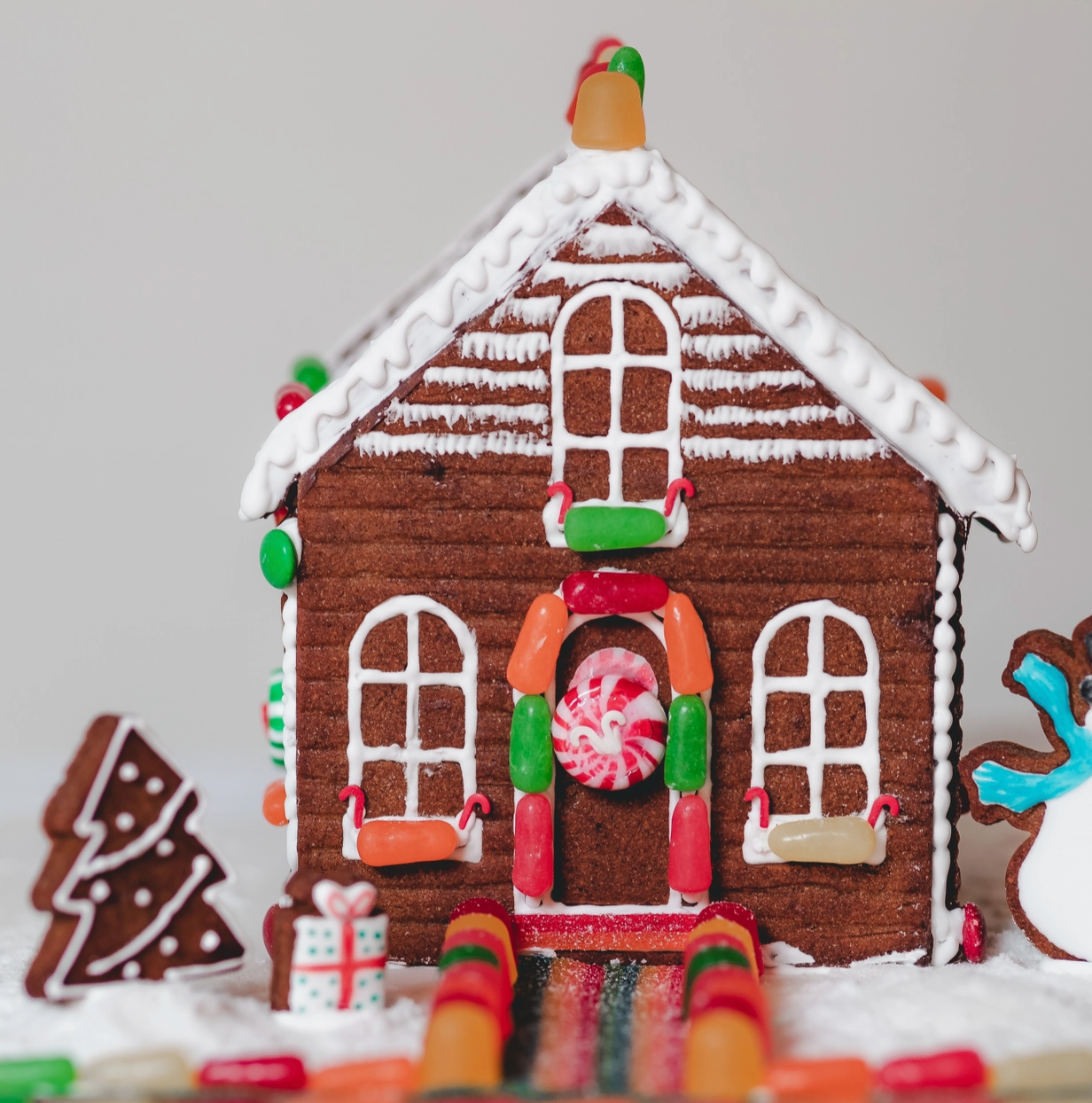 Make Your Own Gingerbread House Set