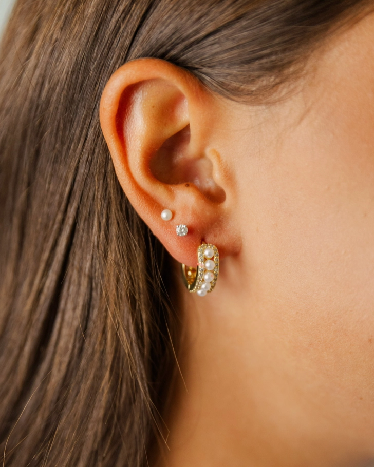 Courtney Pearl Huggies