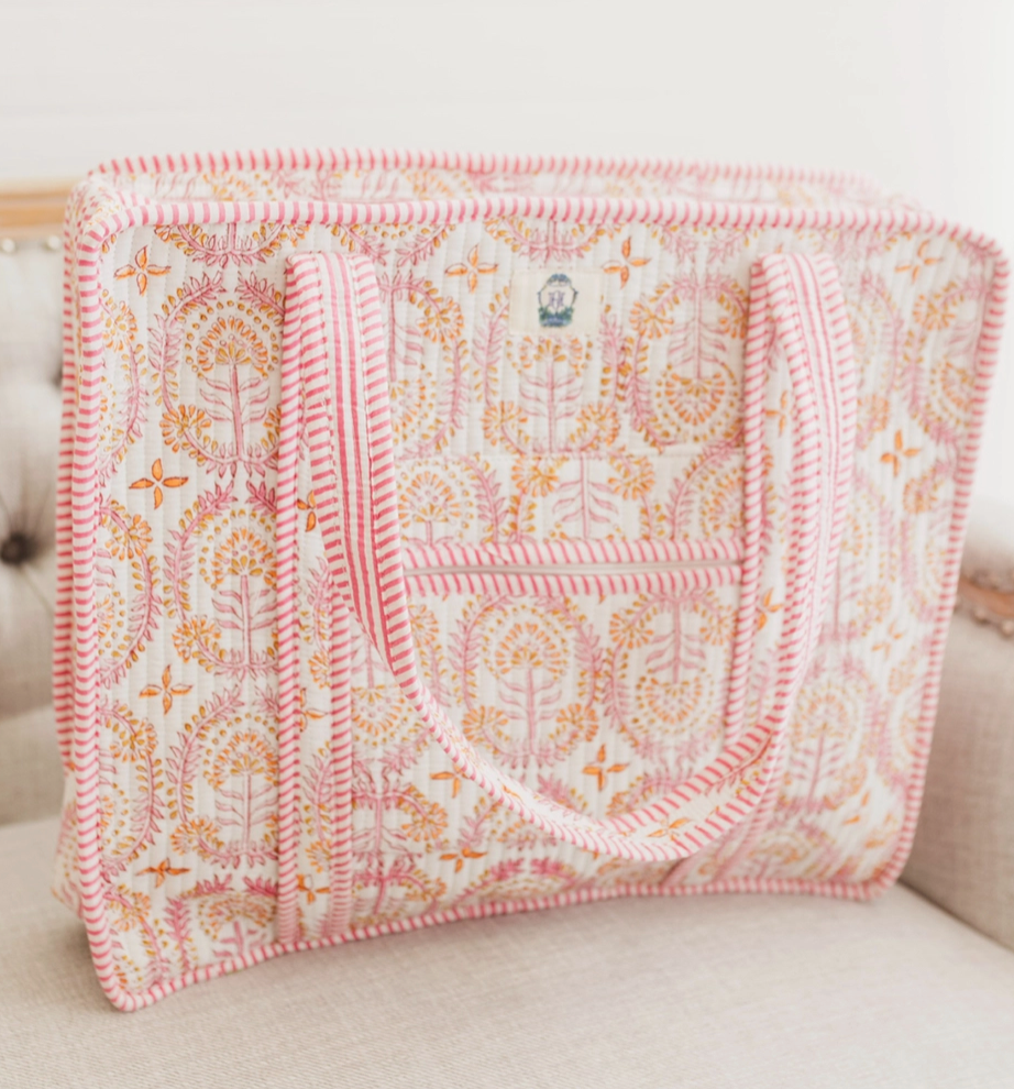 Dahlia Quilted Zipper Tote Bag