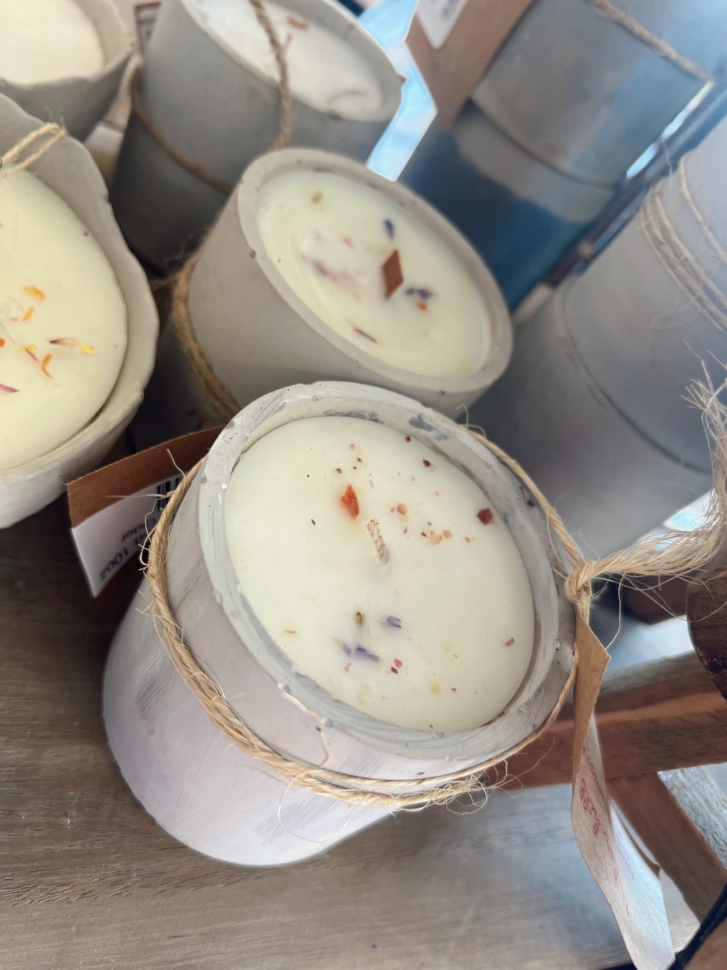 Taylor Hill Candles Round 10oz