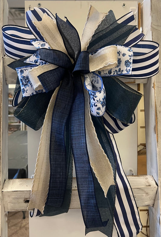 Bow Making Class $25   7-9-26 6:00-8:00