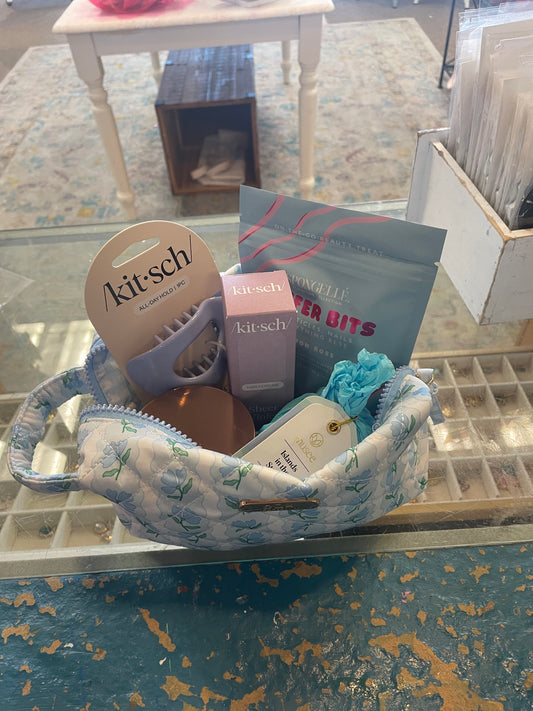 blue and purple valentines goodie bag