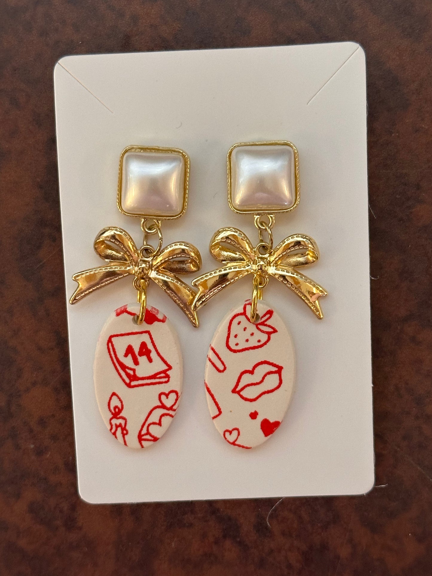 Valentine Print with Gold Bow and Square Pearl Earrings