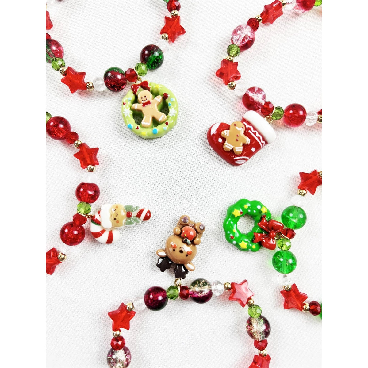Kid's Christmas Stretch Assorted Charm Beaded Bracelet