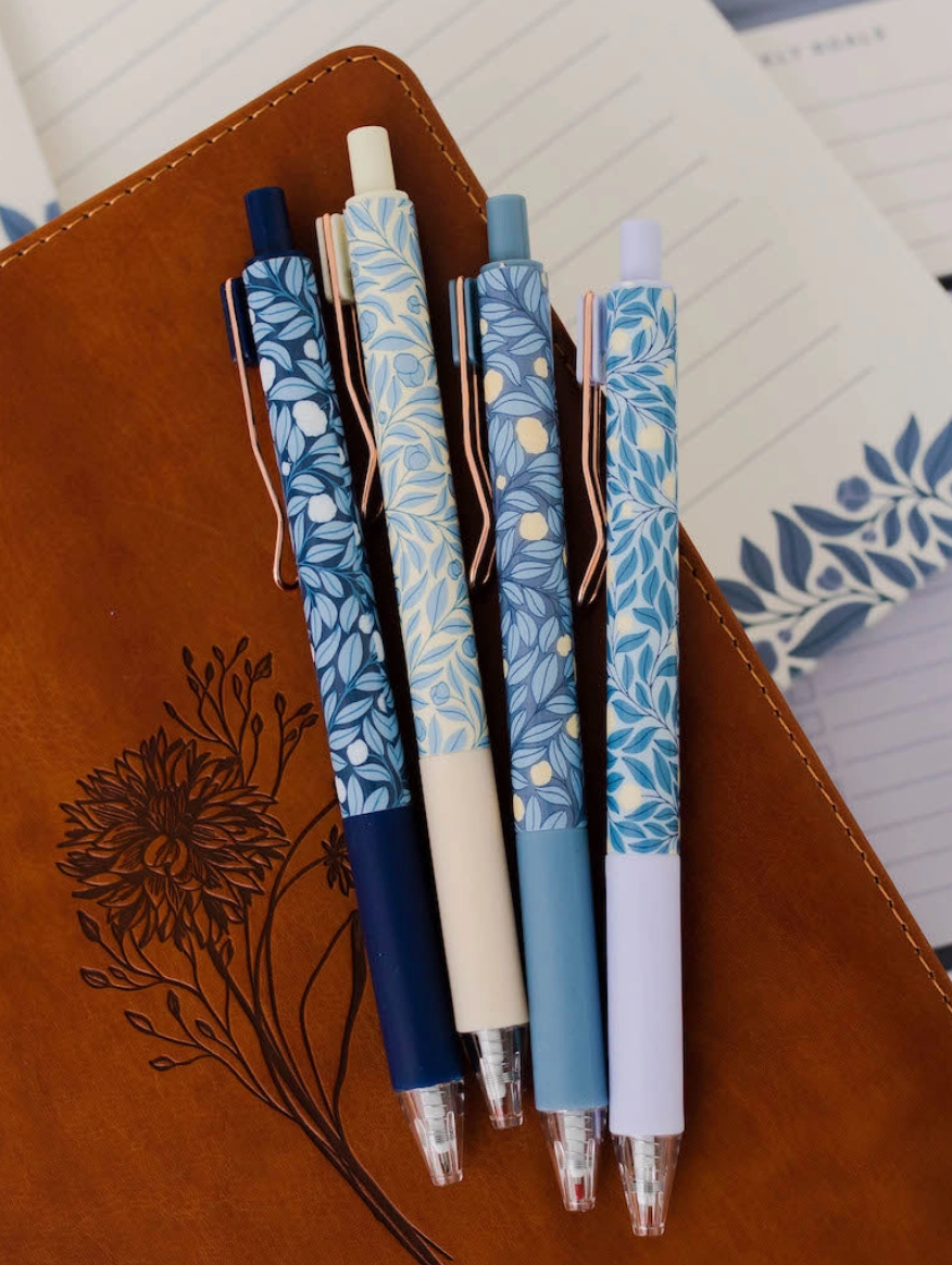 French Blue Floral Pen Set