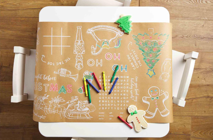 Color-Me Christmas Table Runner Set
