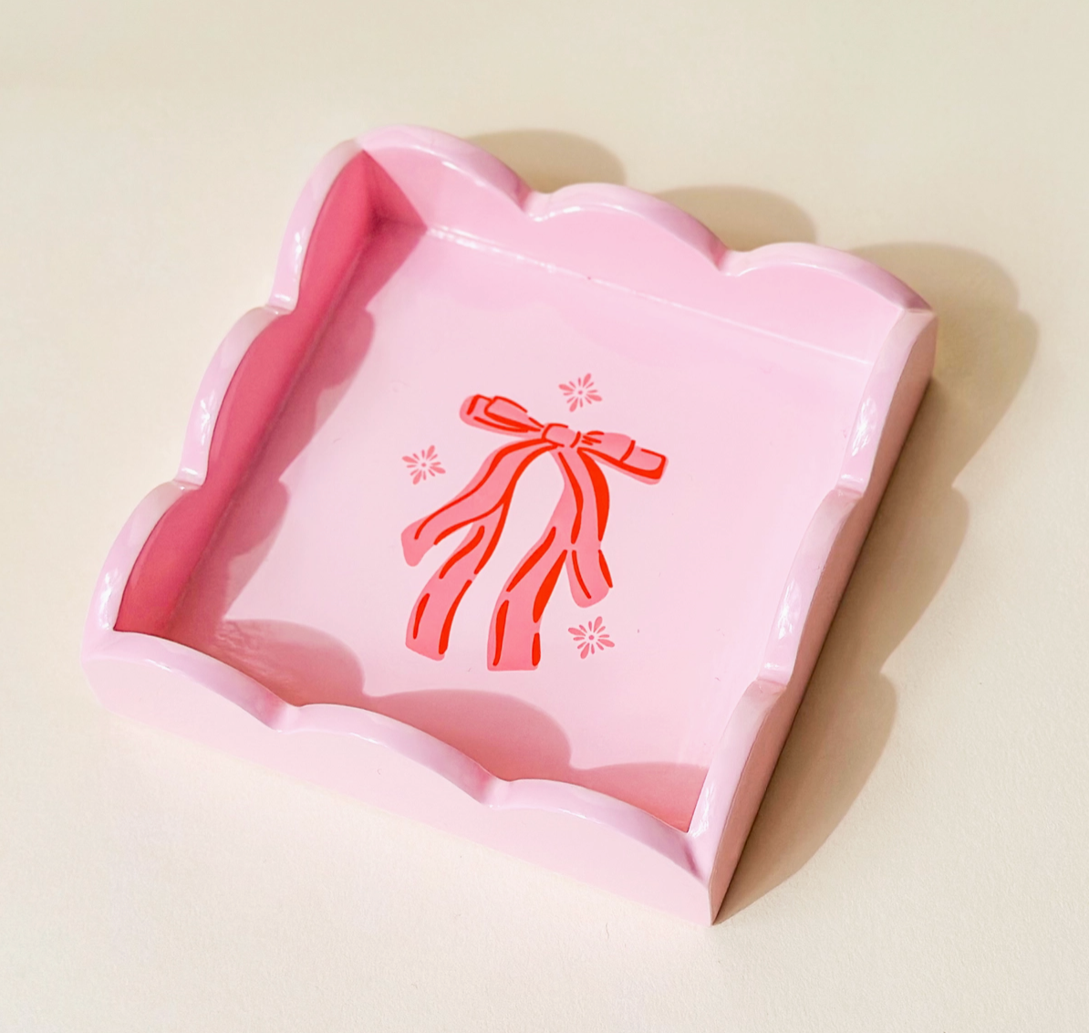 Scalloped Bow Trinket Tray