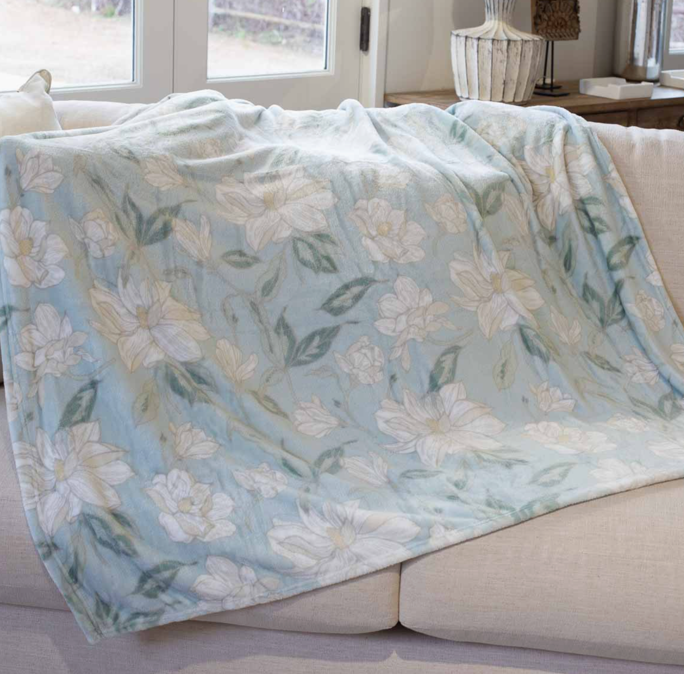 Magnolia Throw