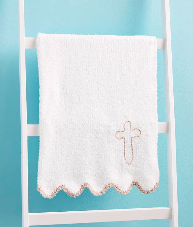 Cross Scallop Blanket