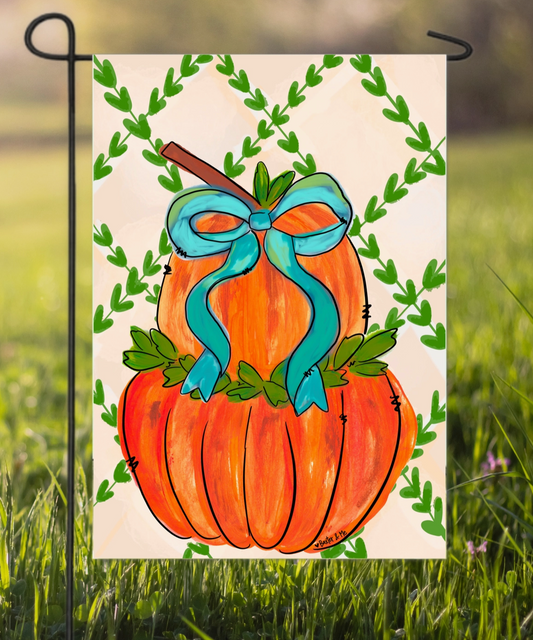 Stacked Pumpkin Bow Garden Flag