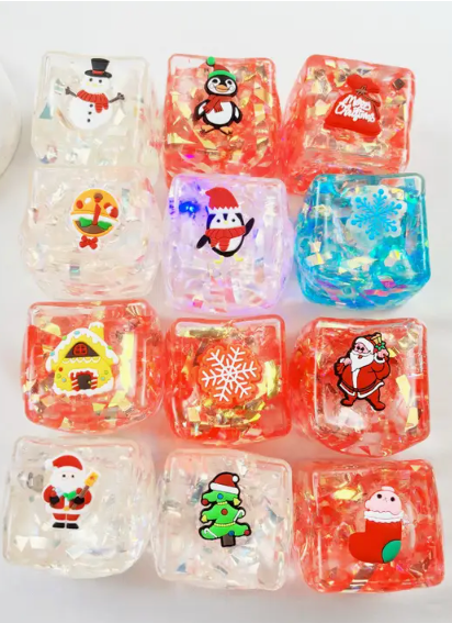 Christmas Cube Light up Glitter