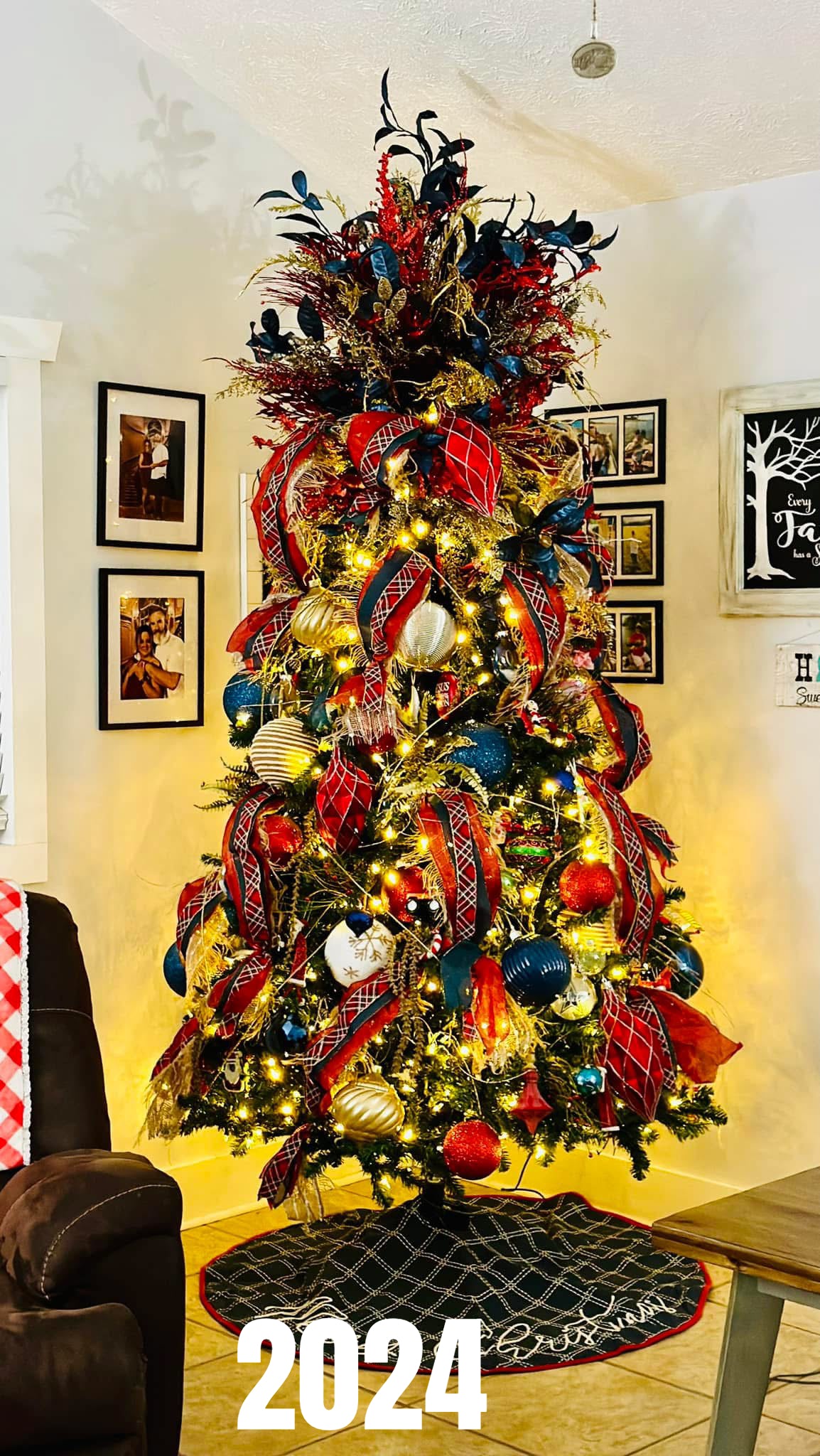 Christmas Tree Decorating