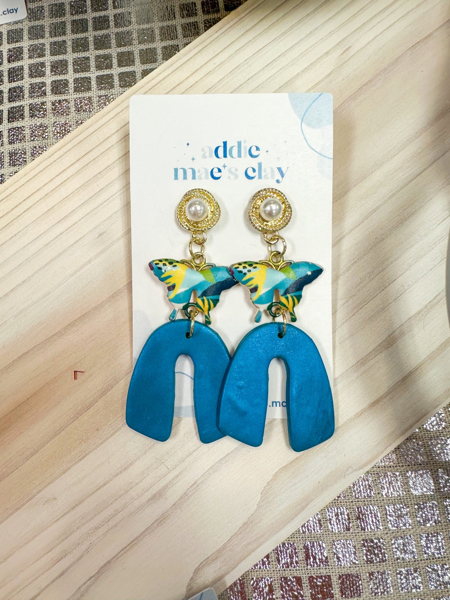 Butterfly Arches with Pearl - 1